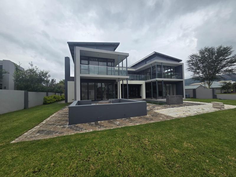 5 Bedroom Property for Sale in The Islands Estates North West